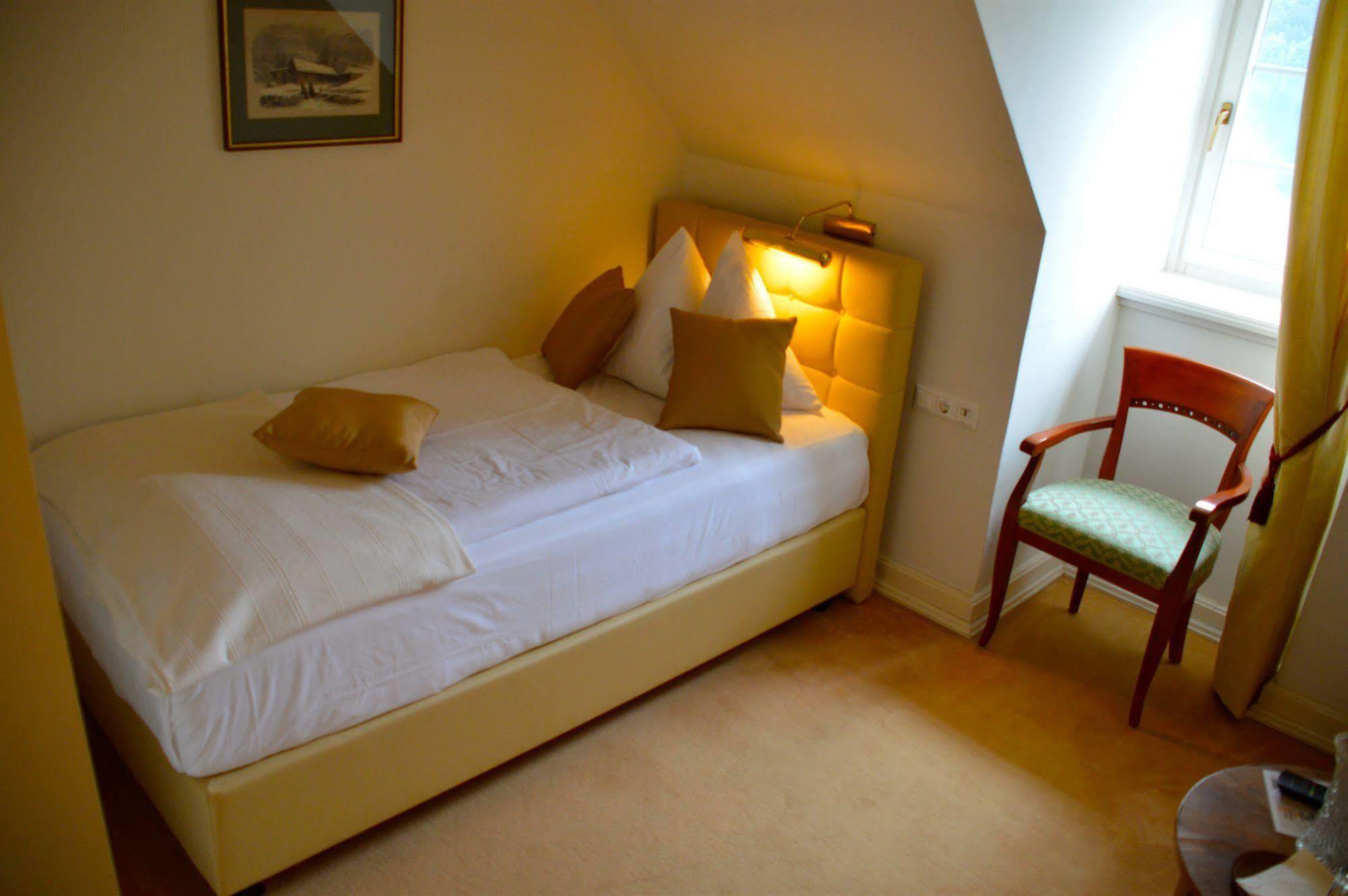Hotel See-Villa มิลชตัทท์ ภายนอก รูปภาพ